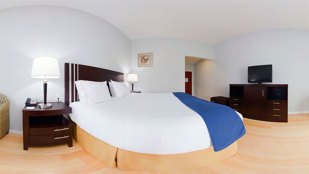 Holiday Inn Express - Bentleyville Kültér fotó