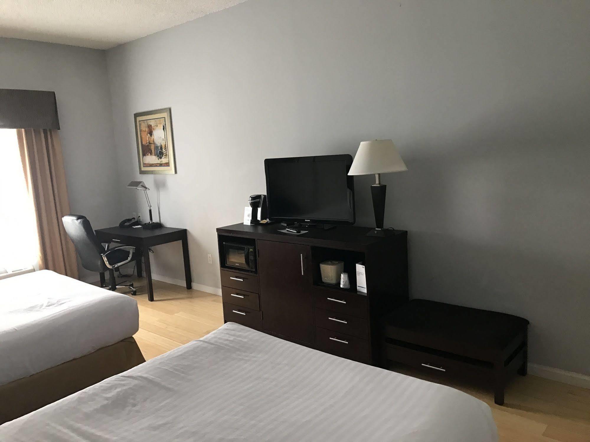 Holiday Inn Express - Bentleyville Kültér fotó